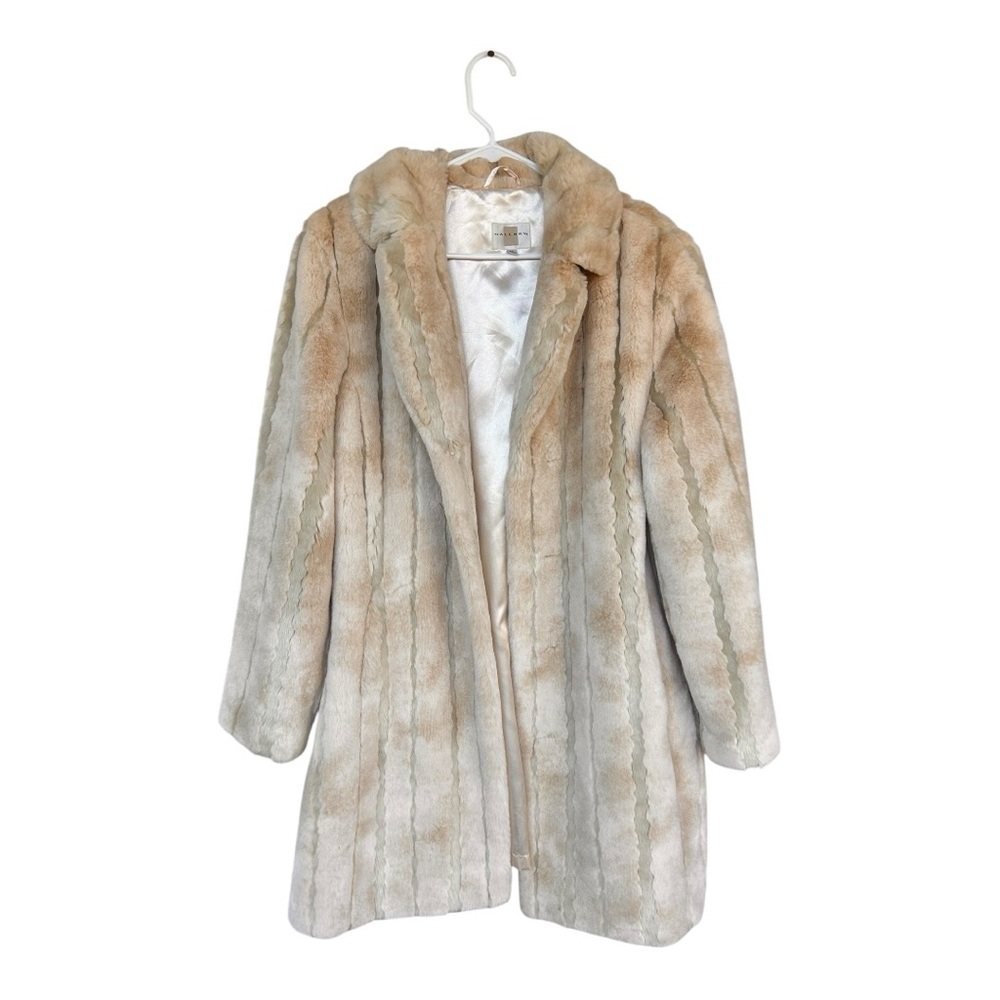 Gallery beige tan faux fur long plush fuzzy coat Size XL